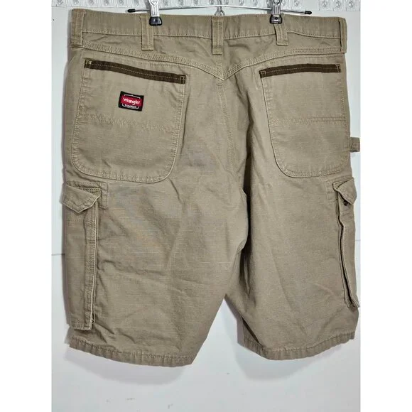 Wrangler mens' heave duty 8 pocket cargo workman khaki zip up shorts size 38 - Picture 5 of 9